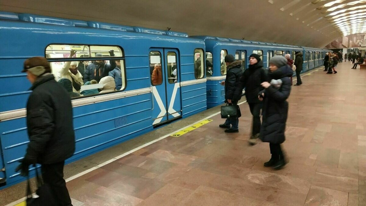 станция метро спортивная а ты нет