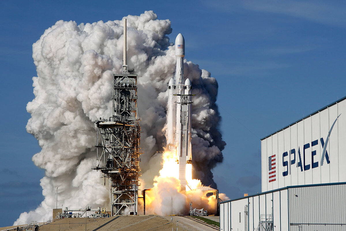 Старт Falcon Heavy