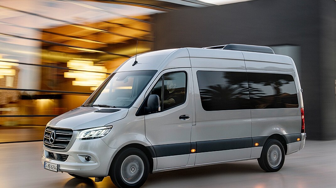 Mercedes Benz Sprinter Р±РµР»С‹Р№ 2018