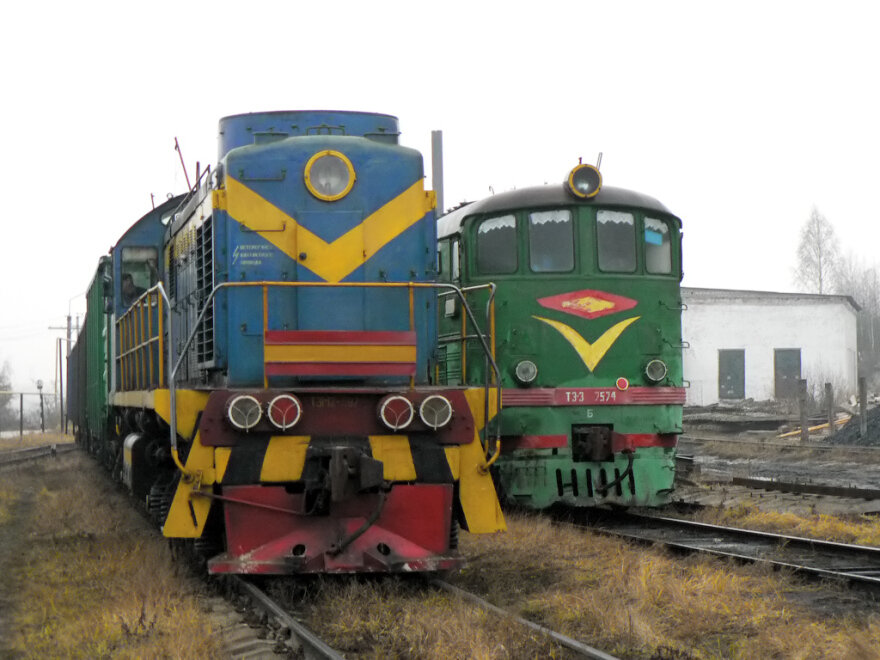 Пока Ласточки спят, ТЭМ-ы трудятся