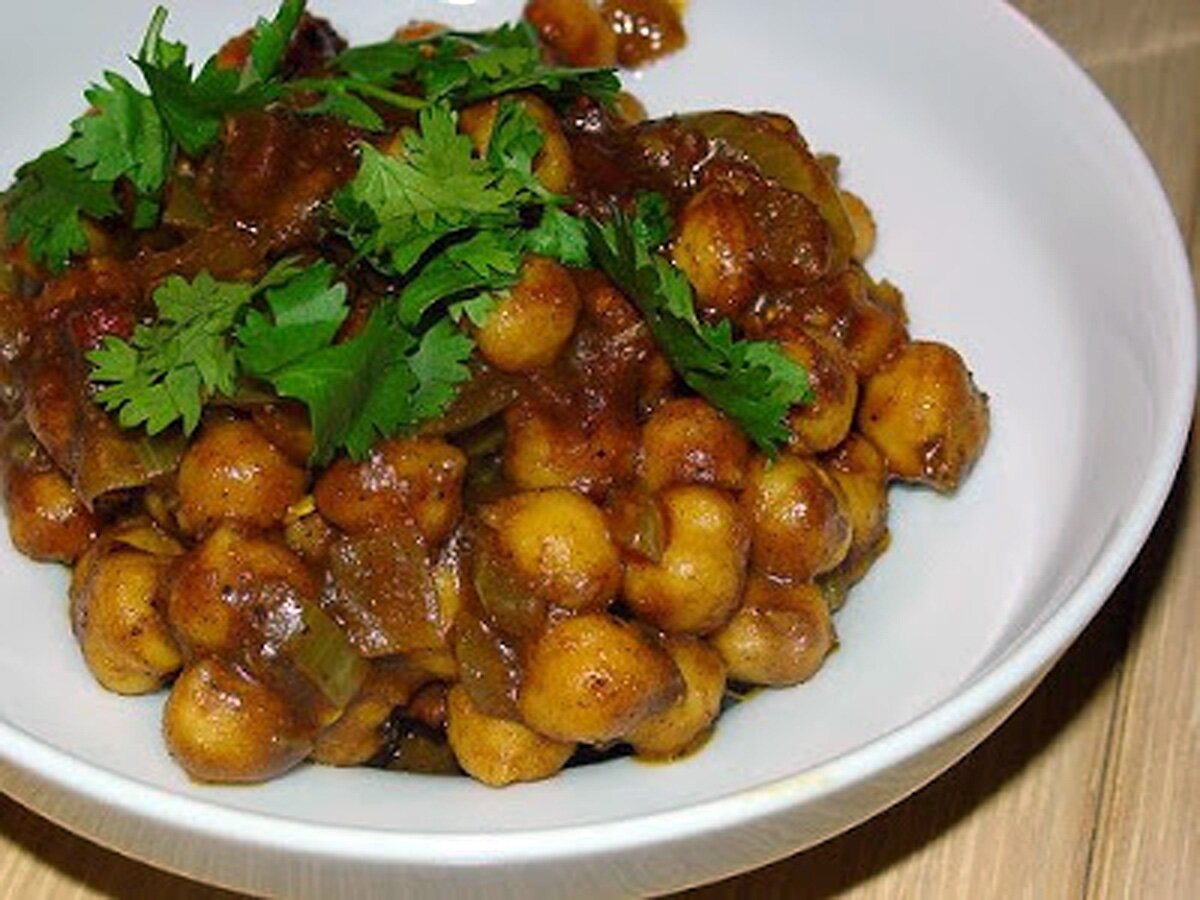 Пинди. Pindi Chana Aloo. A Pindi. Pindi Servas.