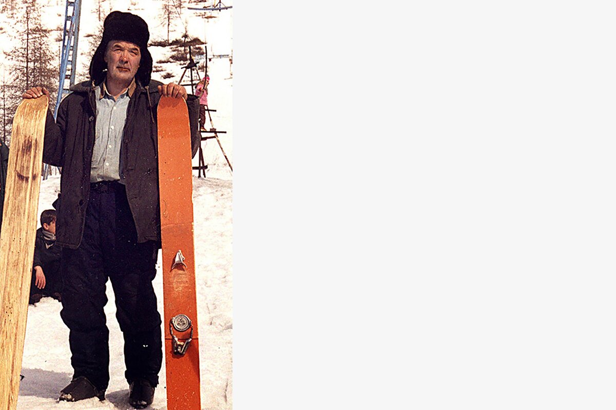 А. Г. Сарапулкин на канатной дороге в Оротукане, 1990-е гг. (фото из архива Ивана Паникарова)