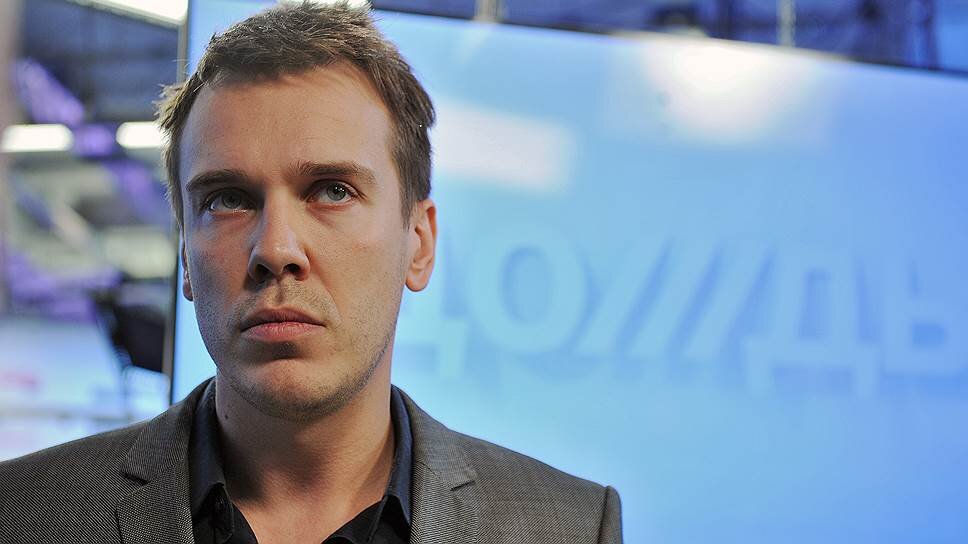 Один из создателей проекта российский писатель, режиссёр, политический журналист, военный корреспондент, бывший главный редактор телеканала «Дождь», автор бестселлера «Вся кремлёвская рать» Михаил Зыгарь. 