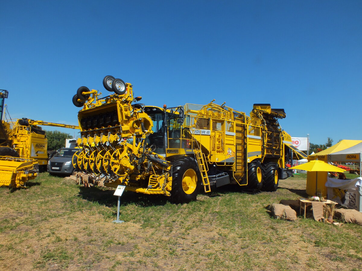 Свеклоуборочный комбайн Tiger