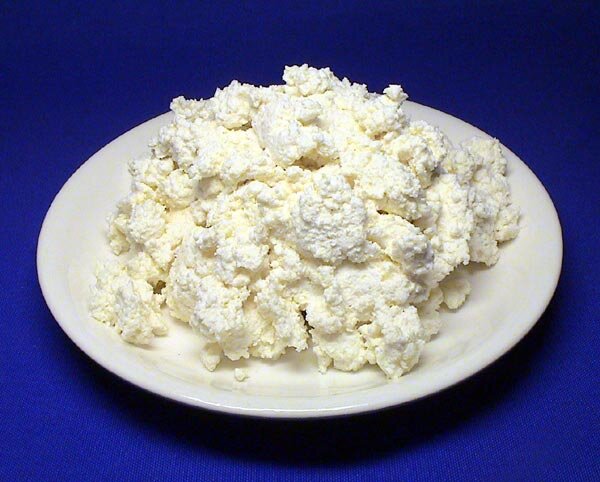 Фото: творог на столе http://www.allwomens.ru