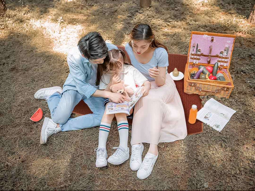 Коврик отлично подходит в качестве покрывала для пикника!