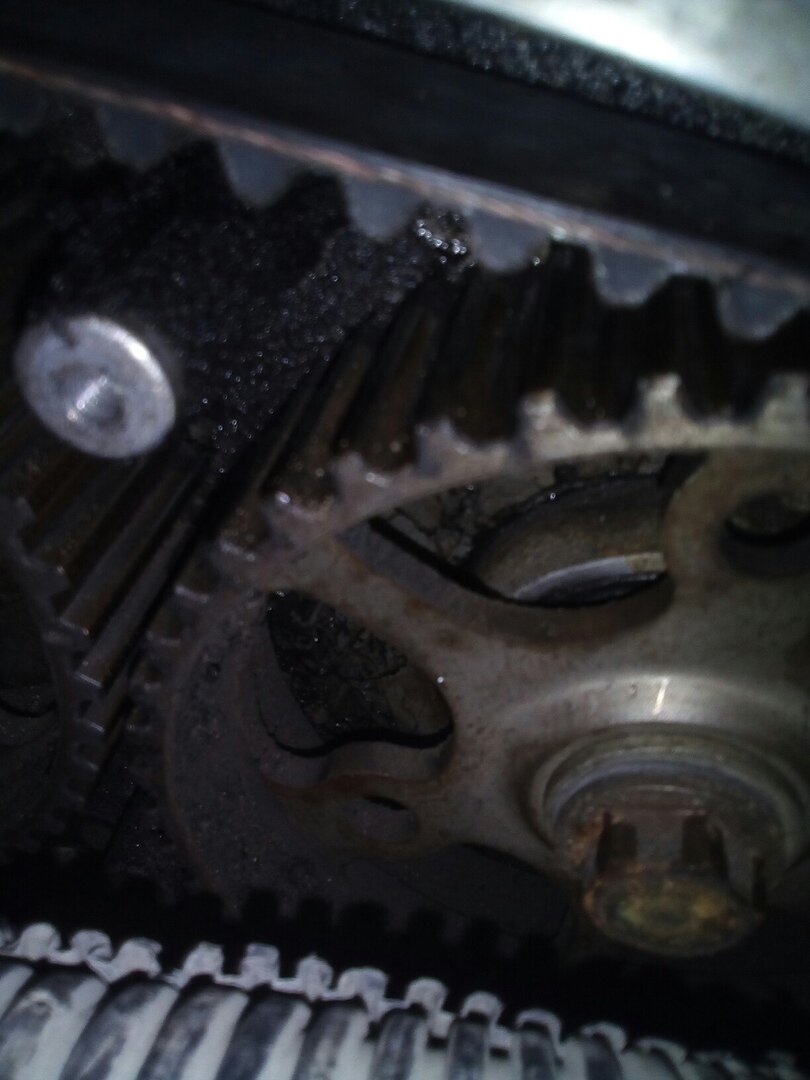 обрыв ремня грм приора. форд фокус 1. загнуло клапан соната 2005. признаки обрыва грм. признаки обрыва грм.