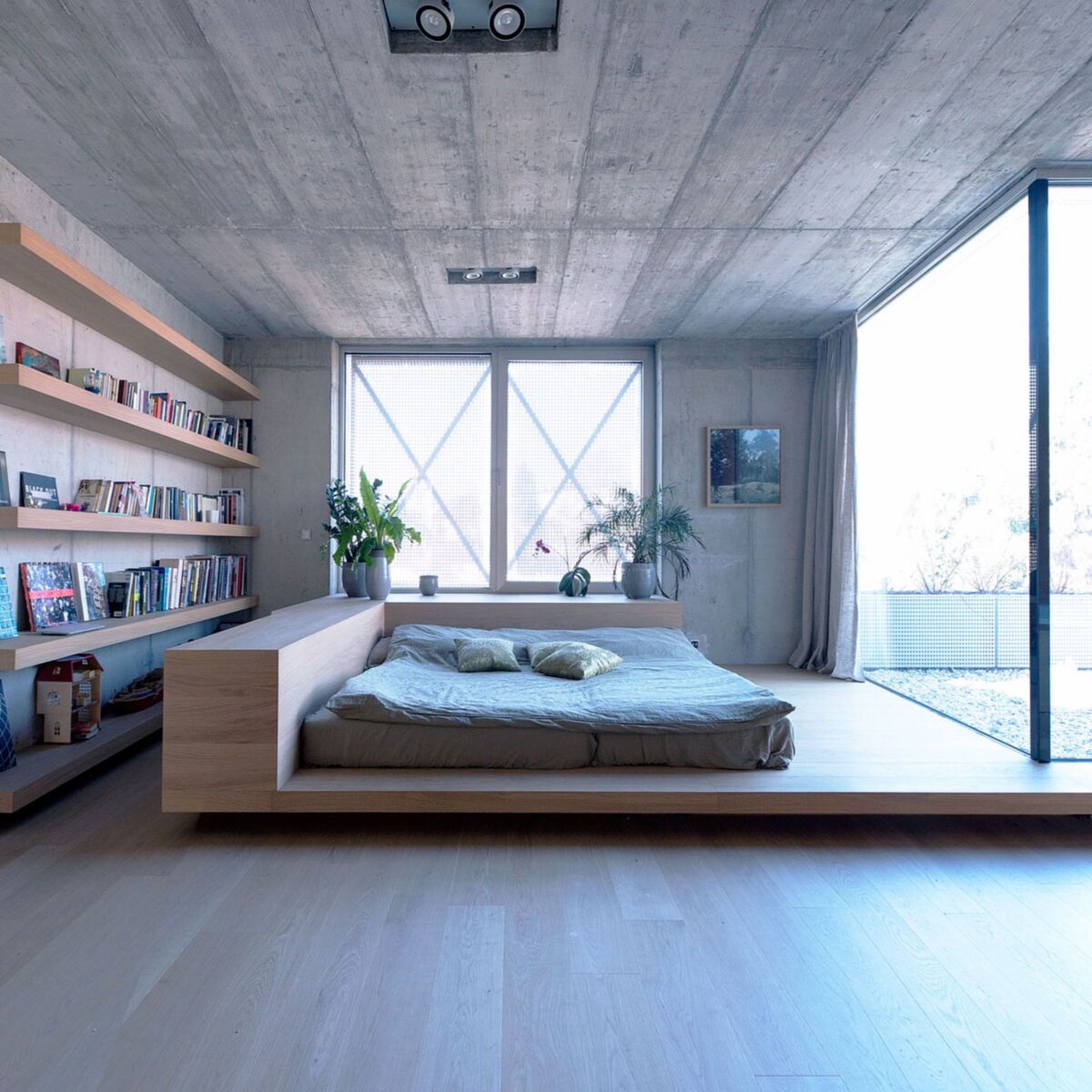 http://theimgpic.pw/OHLAB-greens-an-urban-penthouse-shelter-in-madrid-Architecture.html
