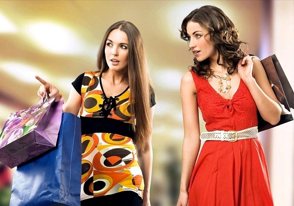 Шоппинг с подругами конечно веселый, но есть риск купить ненужные вам вещи!