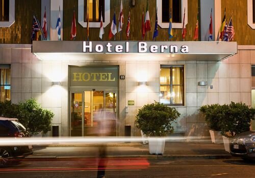 Отель в Милане