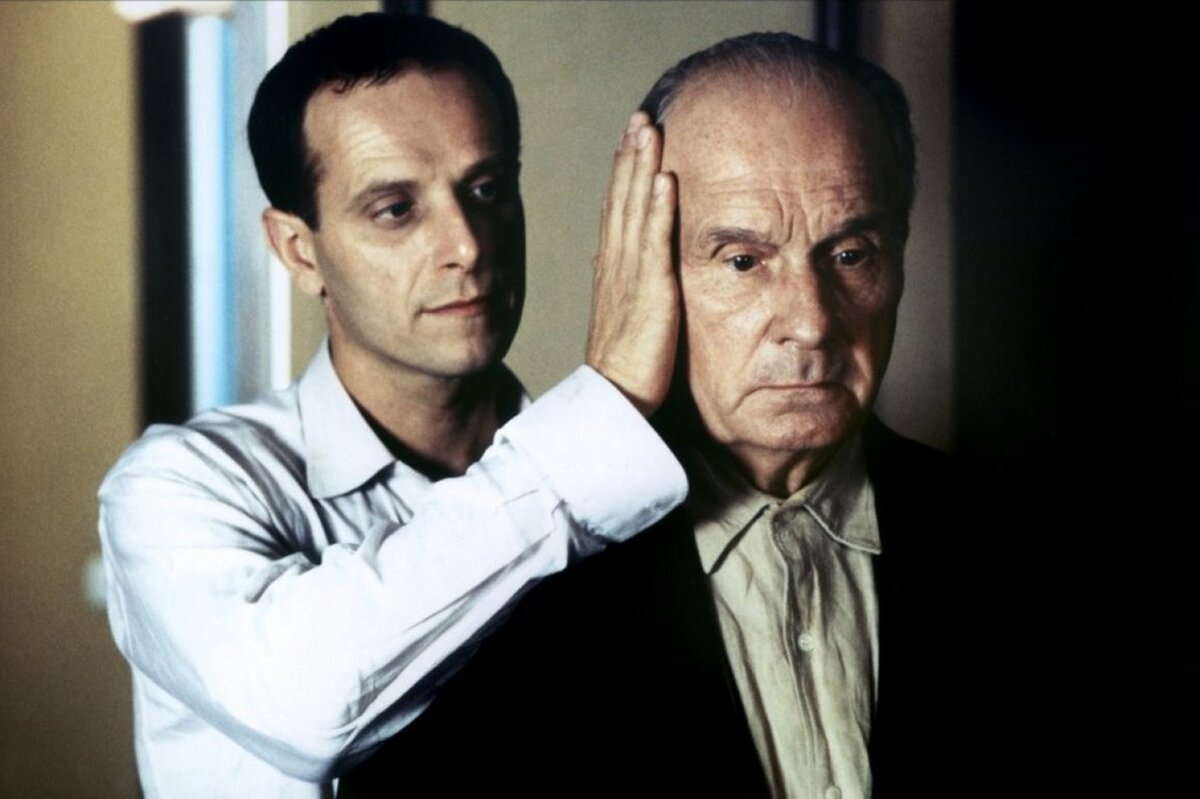 Кадр из фильма "Как я убил своего отца"