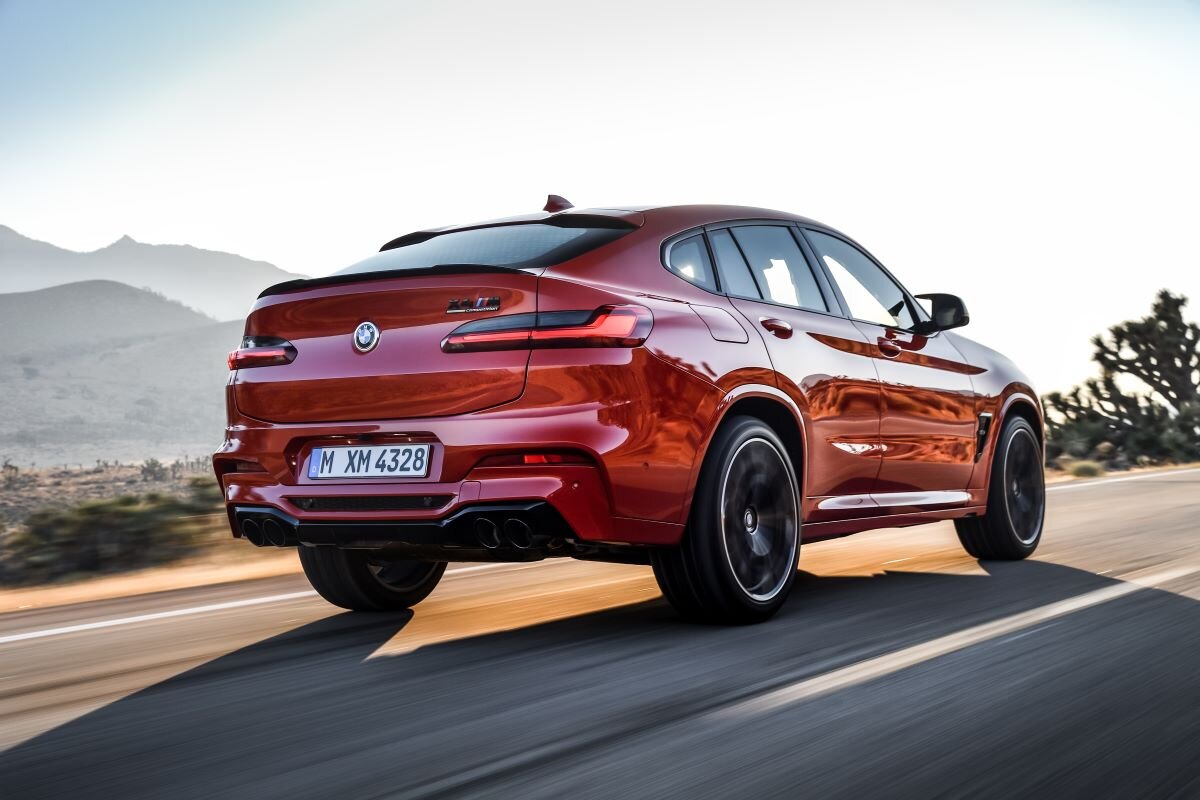 С какого года выпускают bmw x4