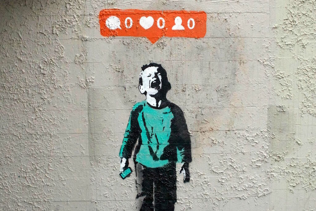 Работа уличного художника Banksy