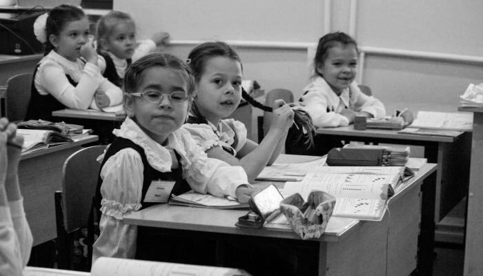 дети в гимназии. 179 школа казань.