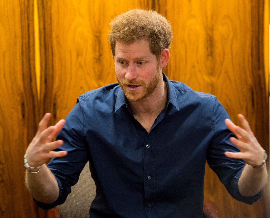 Источник: http://www.zimbio.com/photos/Prince+Harry/ICAP+Charity+Day+Held+London/aHK7B_bGw4A