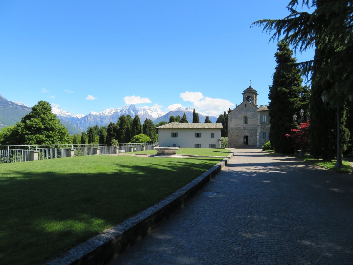 Аббатство Пиона