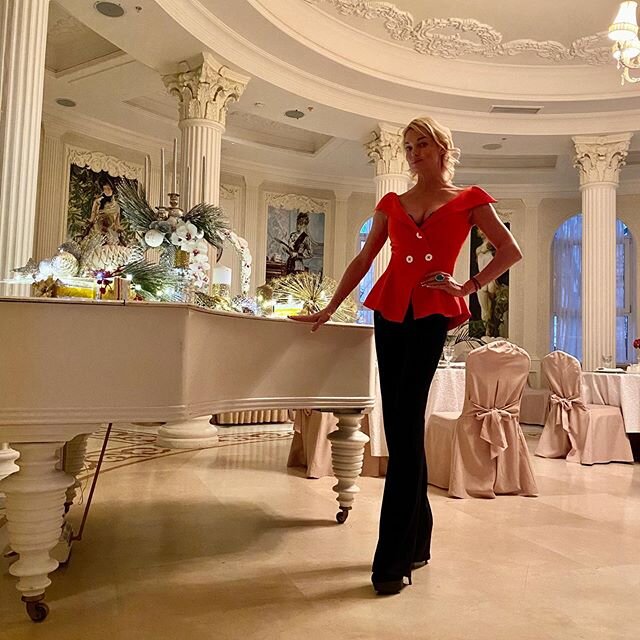 Вызывающие наряды Анастасии Волочковой/Инстаграм