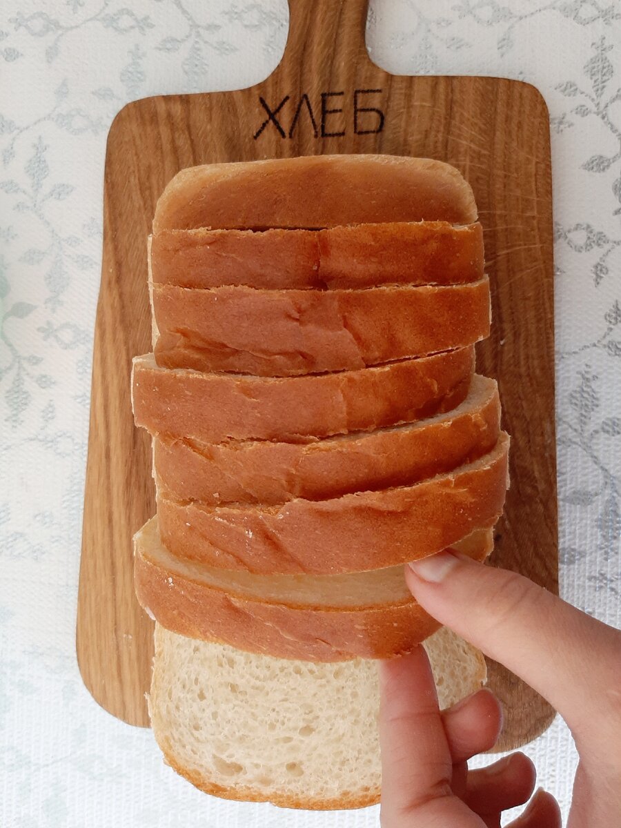 Люблю работать с тестом, на этот раз испекла пшеничный к завтраку