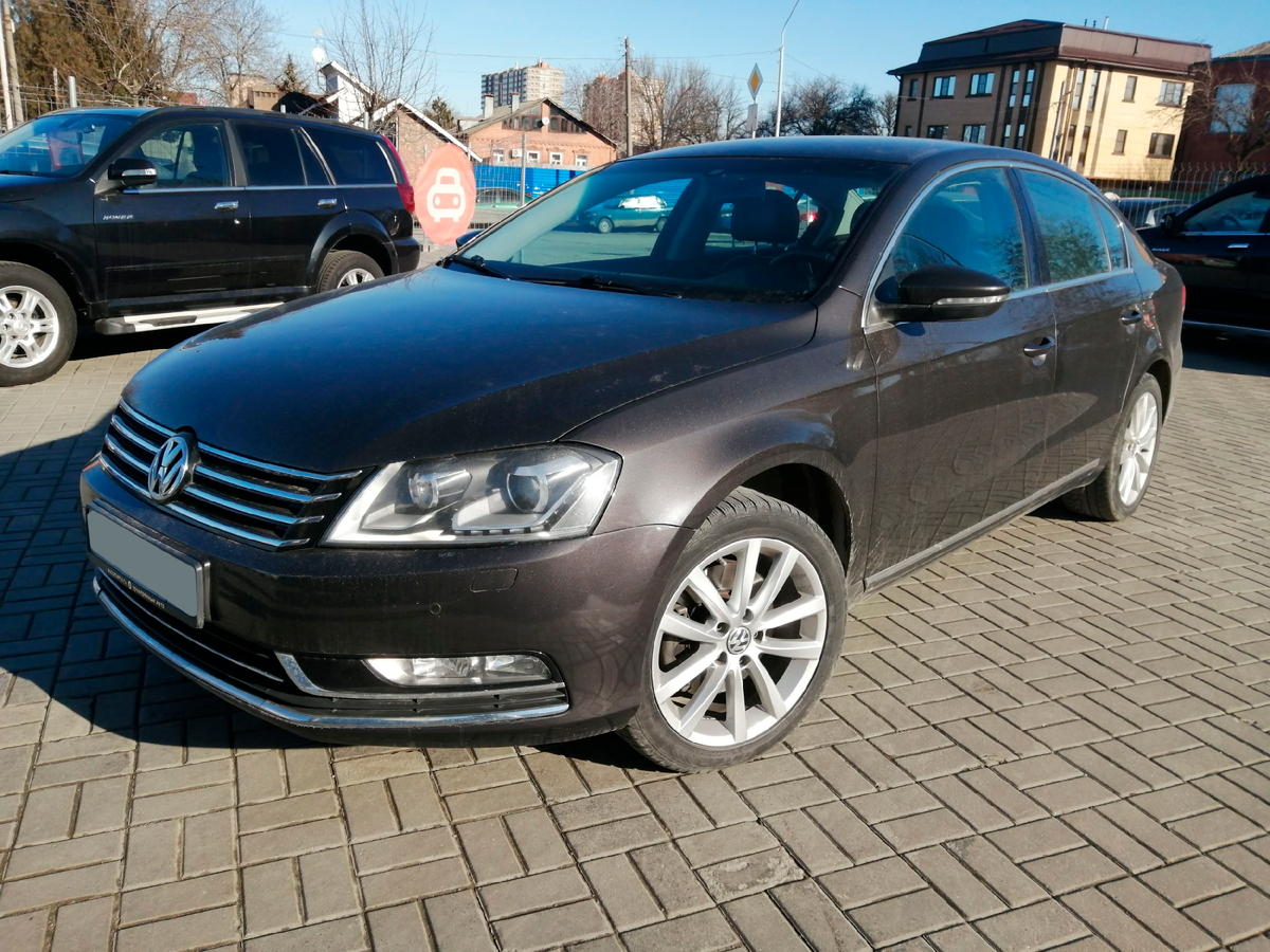 Фольксваген Пассат 2011. Volkswagen Passat 2011 года. Фольксваген Пассат 2011 года фото. Фольксваген Пассат 2011 2л 240 кабыл.