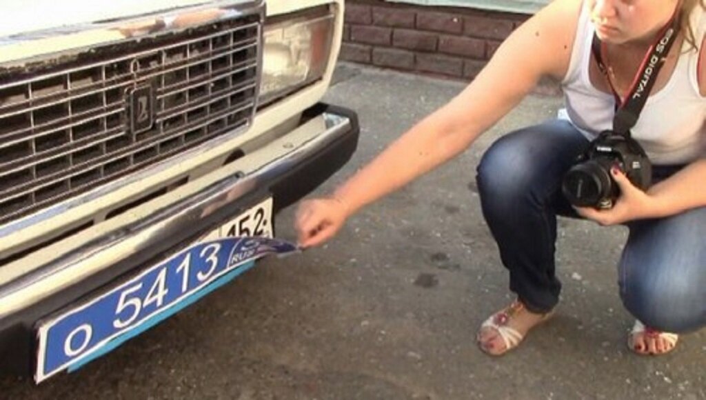 мошенники в форме сотрудников ГИБДД разводят водителей. Фото с сервиса Яндекс.Картинки