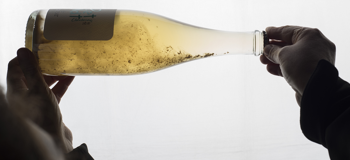 Бутылка петната с осадком. Фото процитировано из https://blog.winesofargentina.com/destacadas/pet-nat-in-argentina/