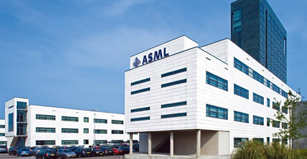 Asml holding. Голландская компания ASML. Завод ASML В Голландии. Голландия Вельдховен ASML. Литографическую машину ASML.