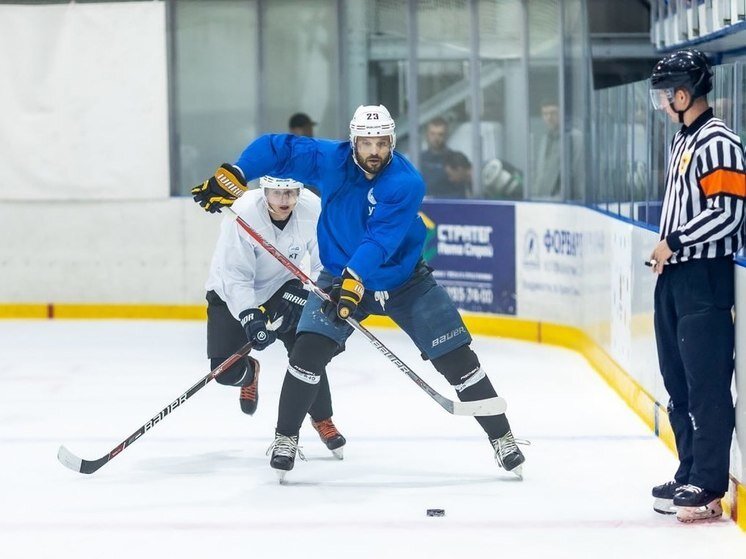     Фото: крупнейший универсальный порт на Дальнем Востоке.