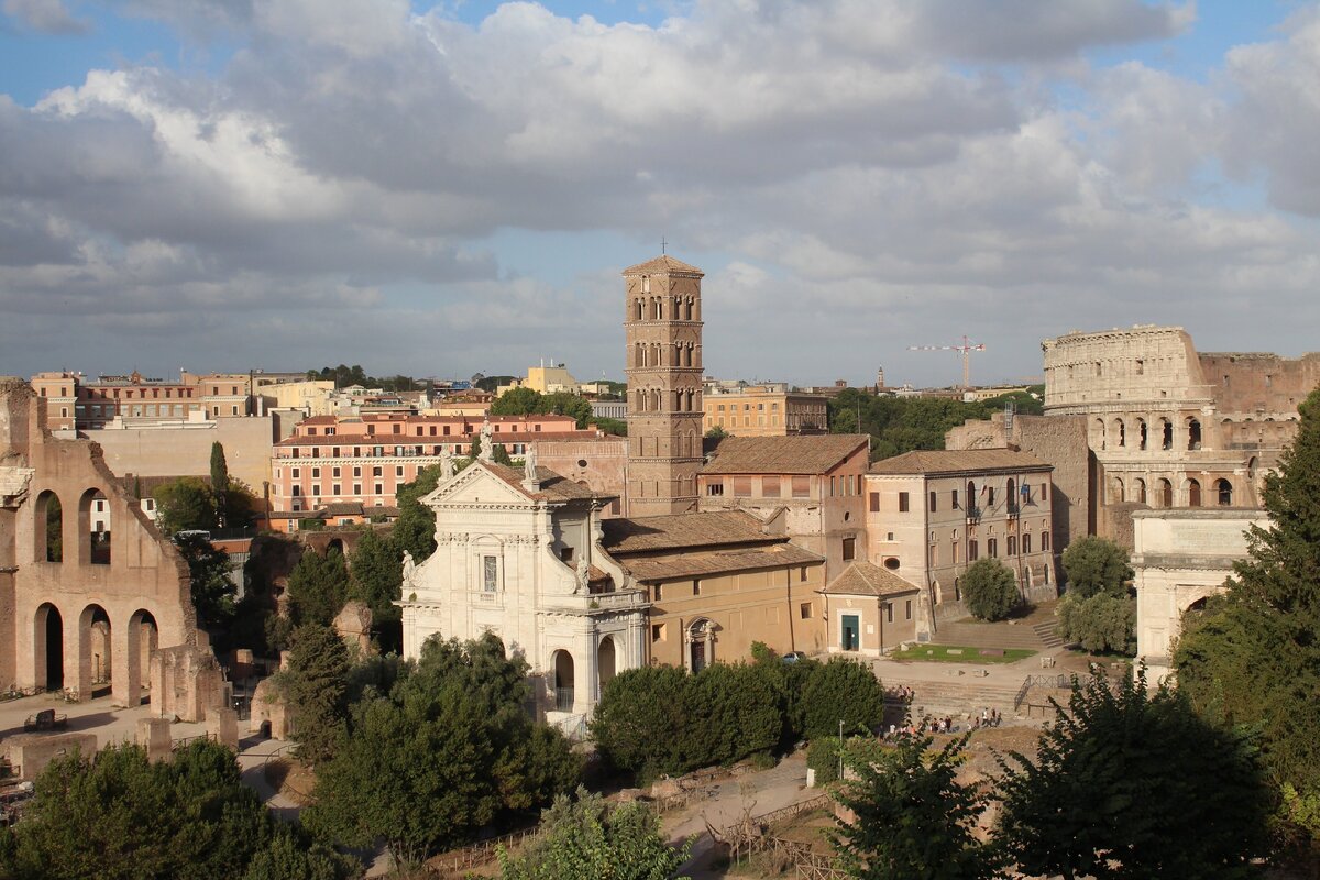 Вечный город