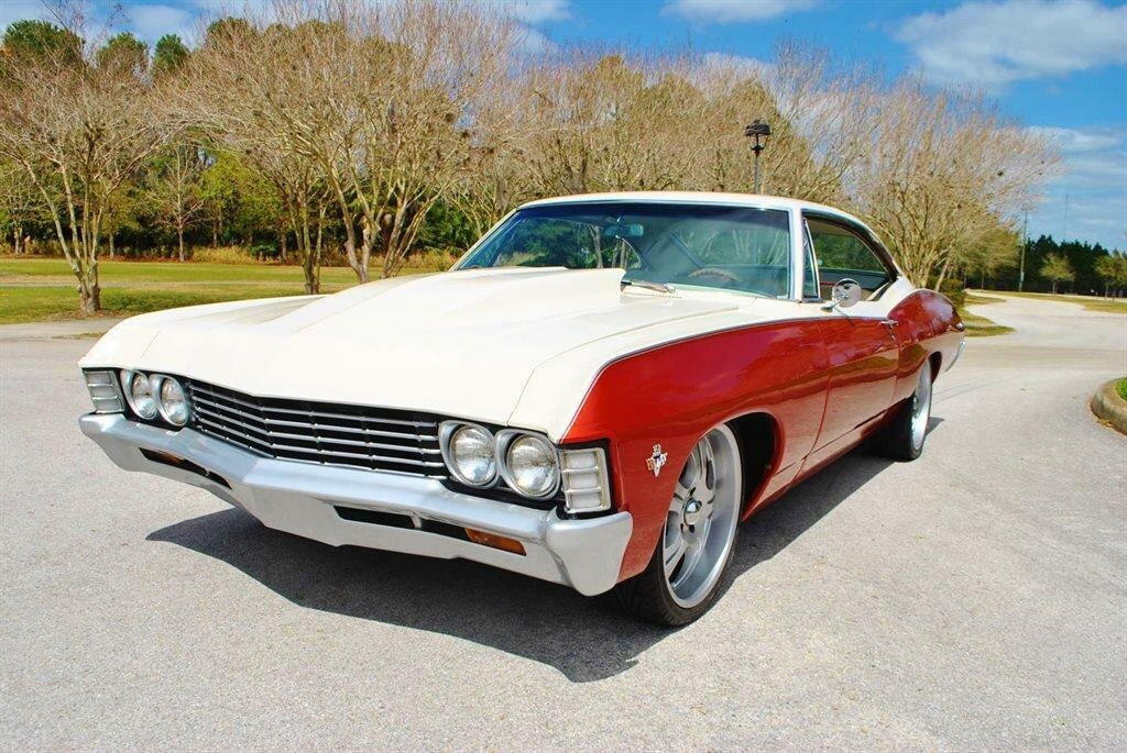 Chevrolet Impala 1967 красный