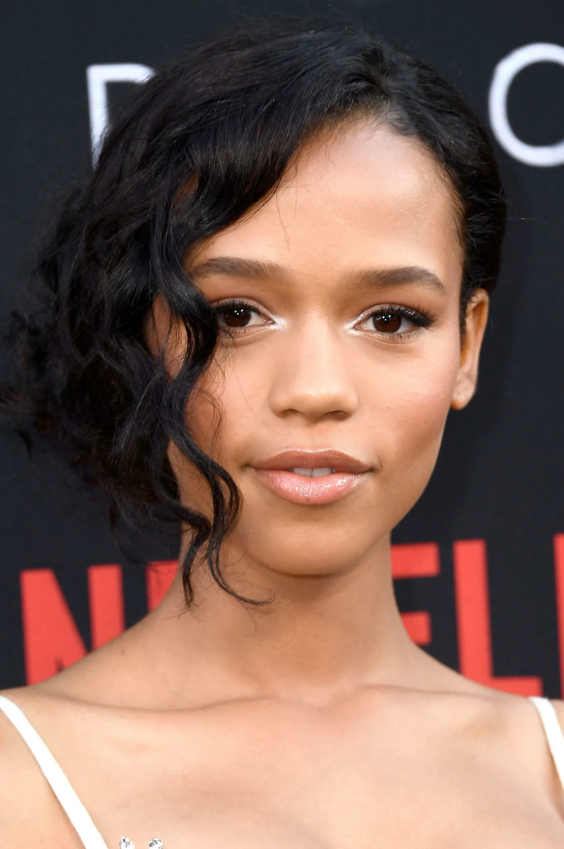 Тейлор Расселл