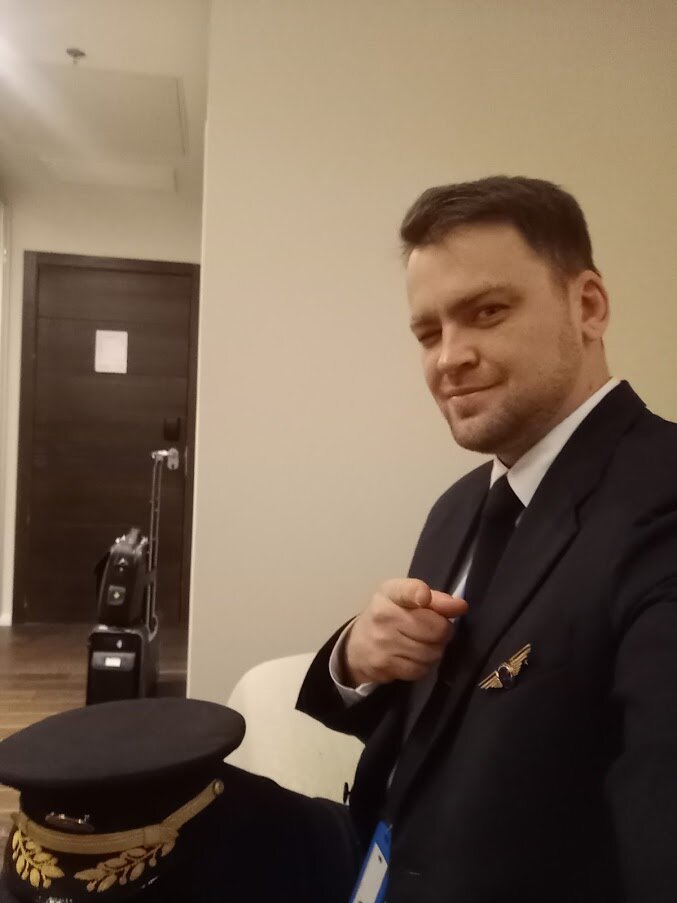 Пилот на карантине)