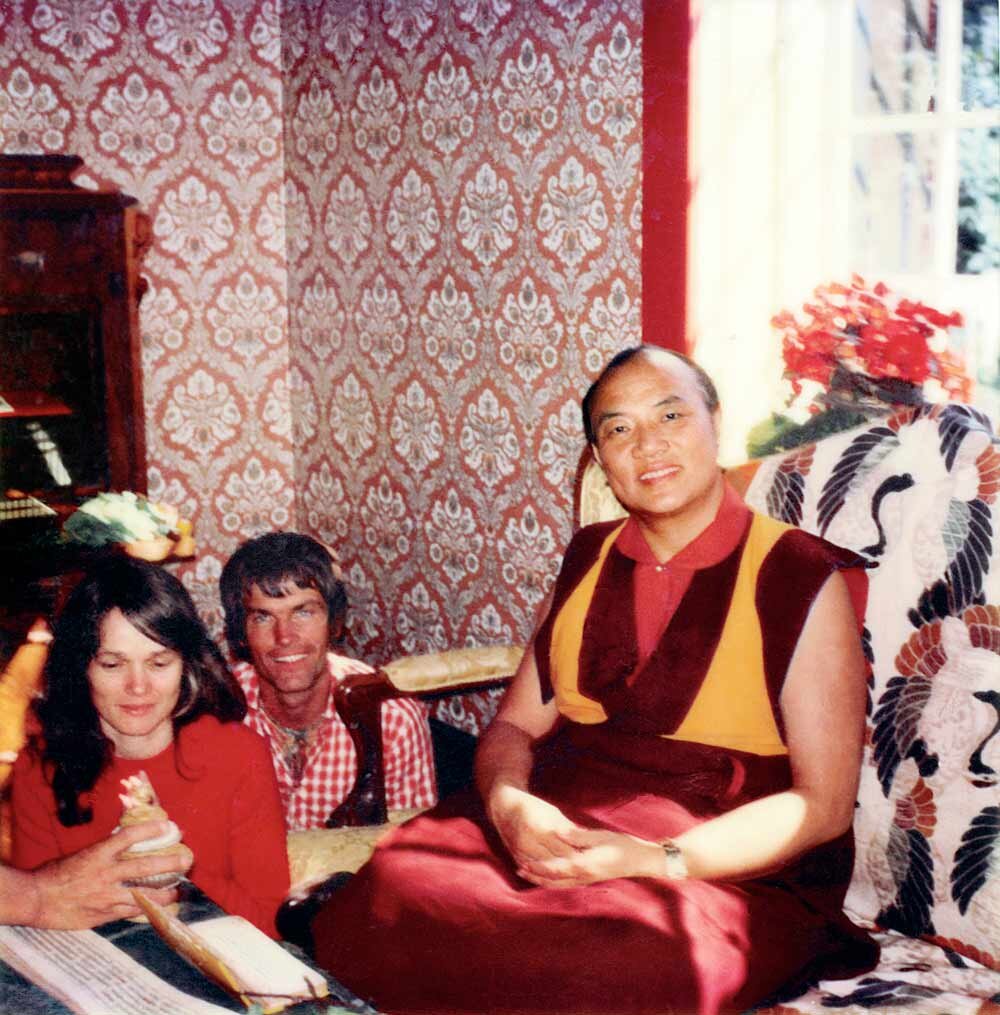 ཀརྨ་པ་དང་མར་ཀྱི་རྒྱལ་ས་ཕྱིང་པ་ཡོད་རེད། фото: europe-center/org