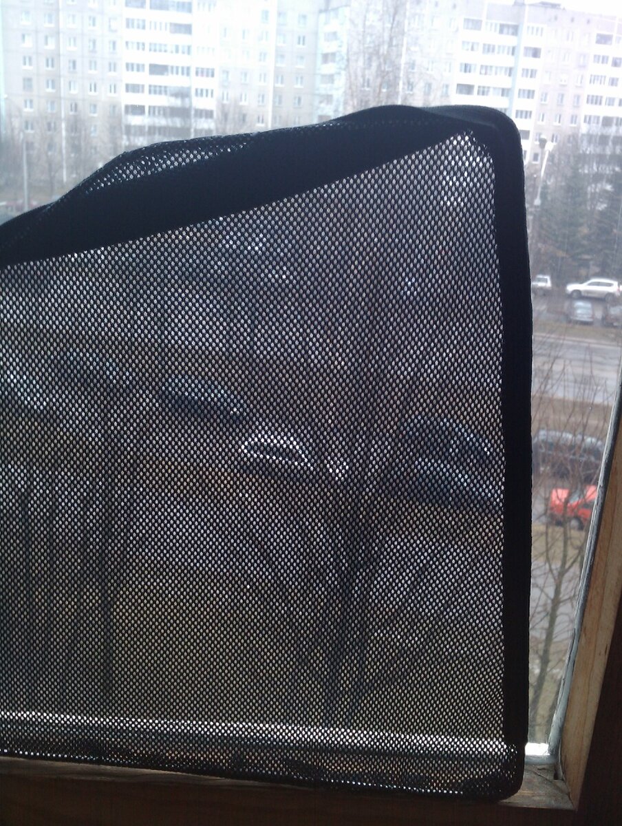 Прошил по врему каркасу будущей шторки