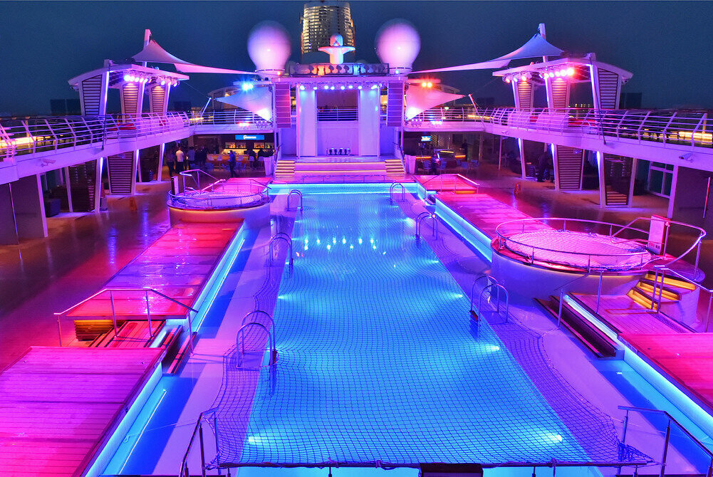 Безупречный Бассейн!