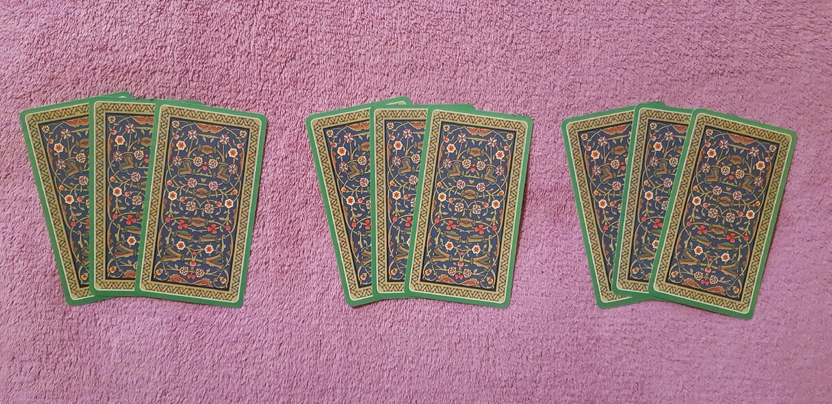 Выбирайте позицию, которая больше отзывается, и читайте описание к раскладу