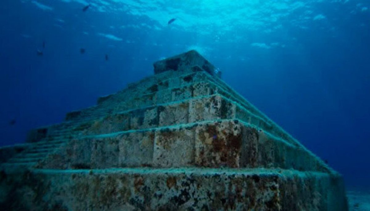 Тайны океанов документальный. Затопленная пирамида.