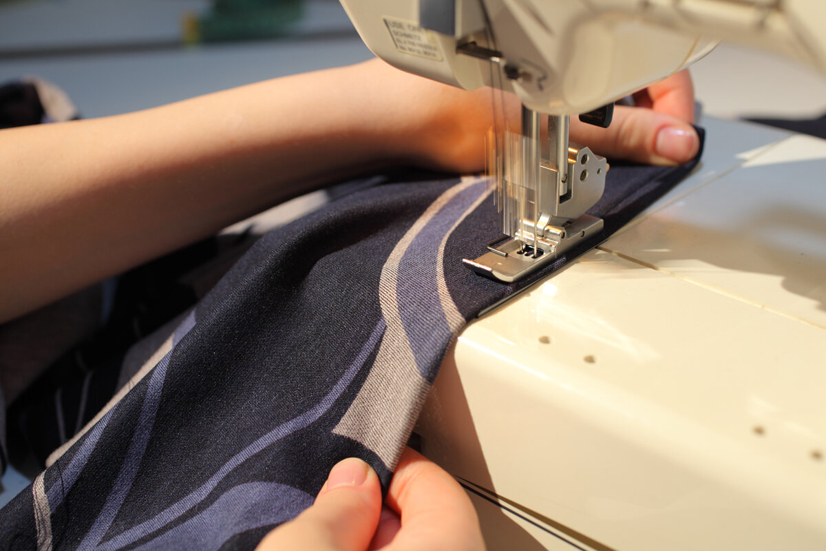 Если есть распошивальная машинка - отлично. Но даже если нет, покажу альтернативу.