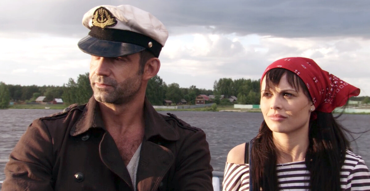 Дмитрий Певцов в роли Ивана Акимова и Мария Горбань в роли Варвары. Кадр из кинофильма "Мой капитан", 2012 г., режиссер Александр Карпиловский, сценаристы Вячеслав Рогожкин, Александр Карпиловский, Елена Цвентух, композитор Алексей Артишевский. Скриншот кадра для иллюстрации