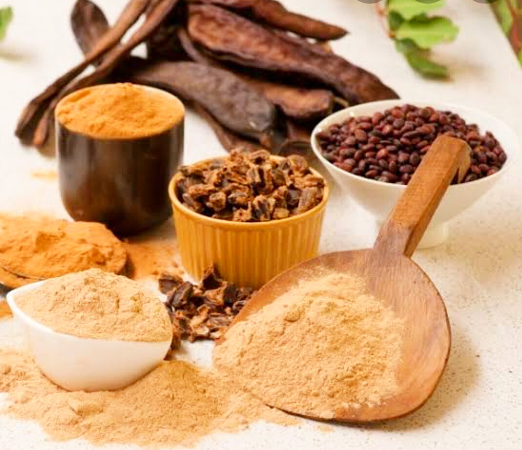 В плодах много кальция, фосфора, калия и магния.