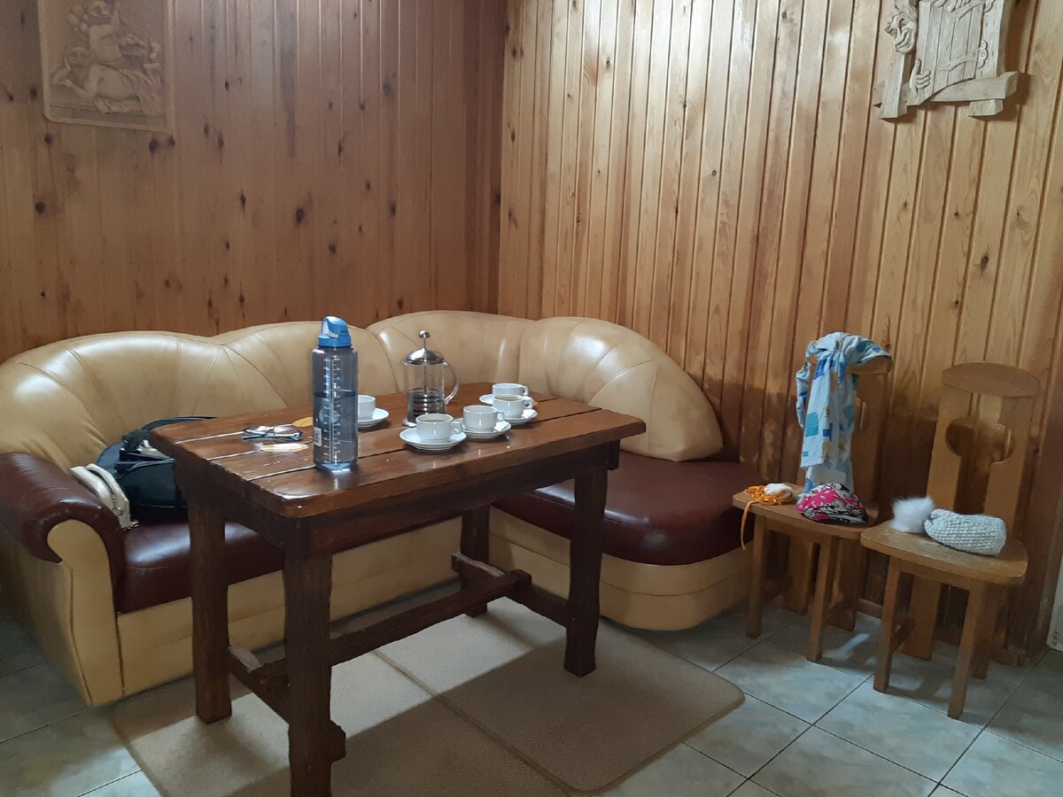 Листайте фото