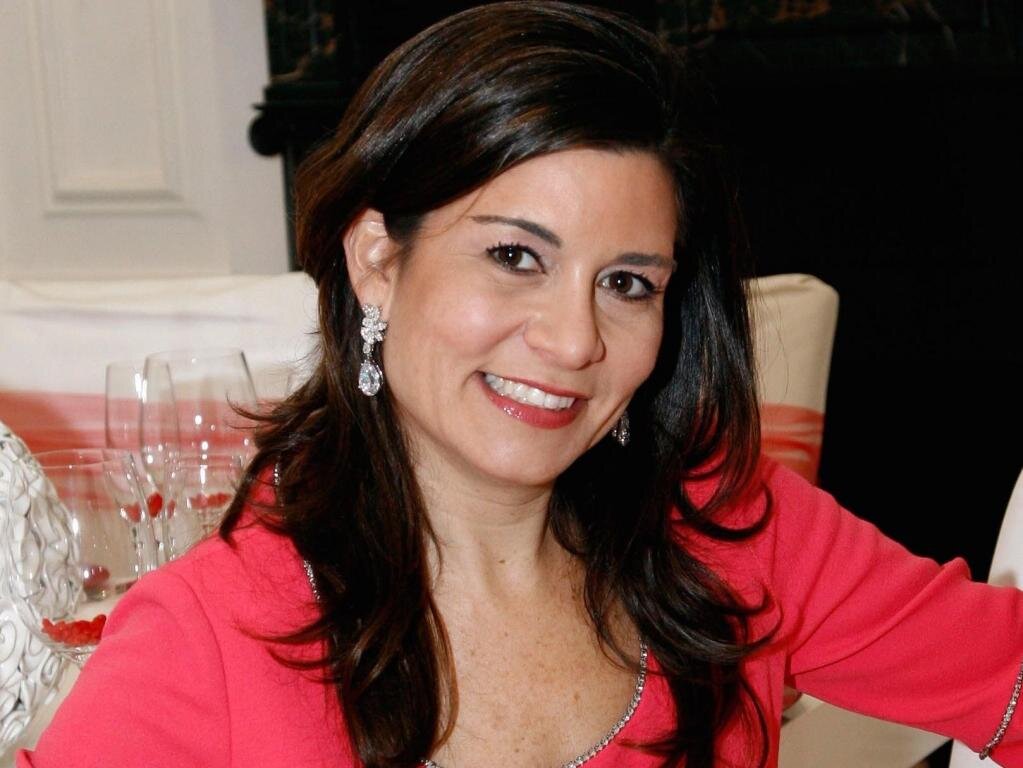 Саманта Дэниелс, основатель элитной службы знакомств Samantha’s Table, уже 20 лет находит жён для миллионеров 