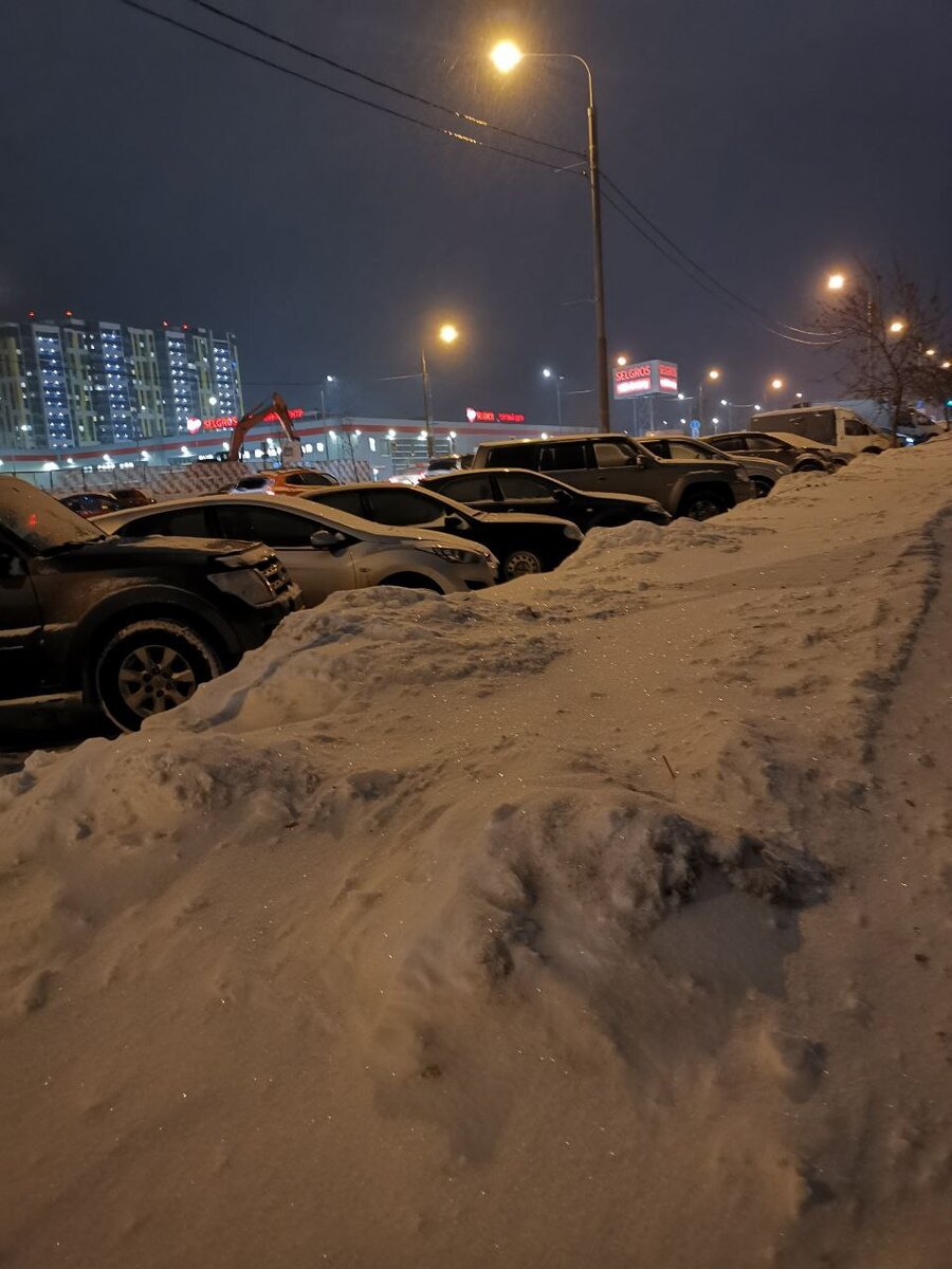 Москва.Зима. Автомобиль