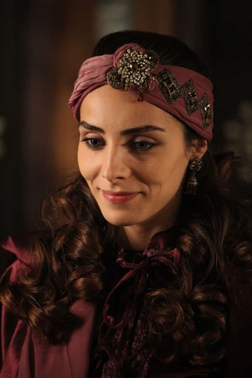 Махидевран. Кадр из сериала «Великолепный век»