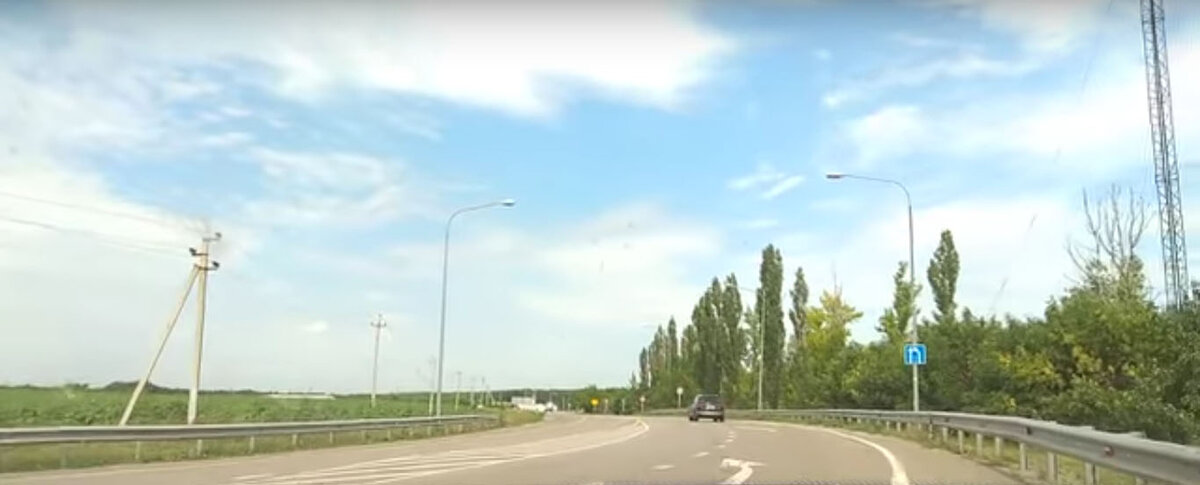 Параллельная дорога, после выезда с заправки направо.