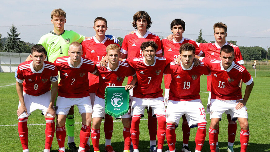 Сборная России U-19 перед отправкой в Грецию