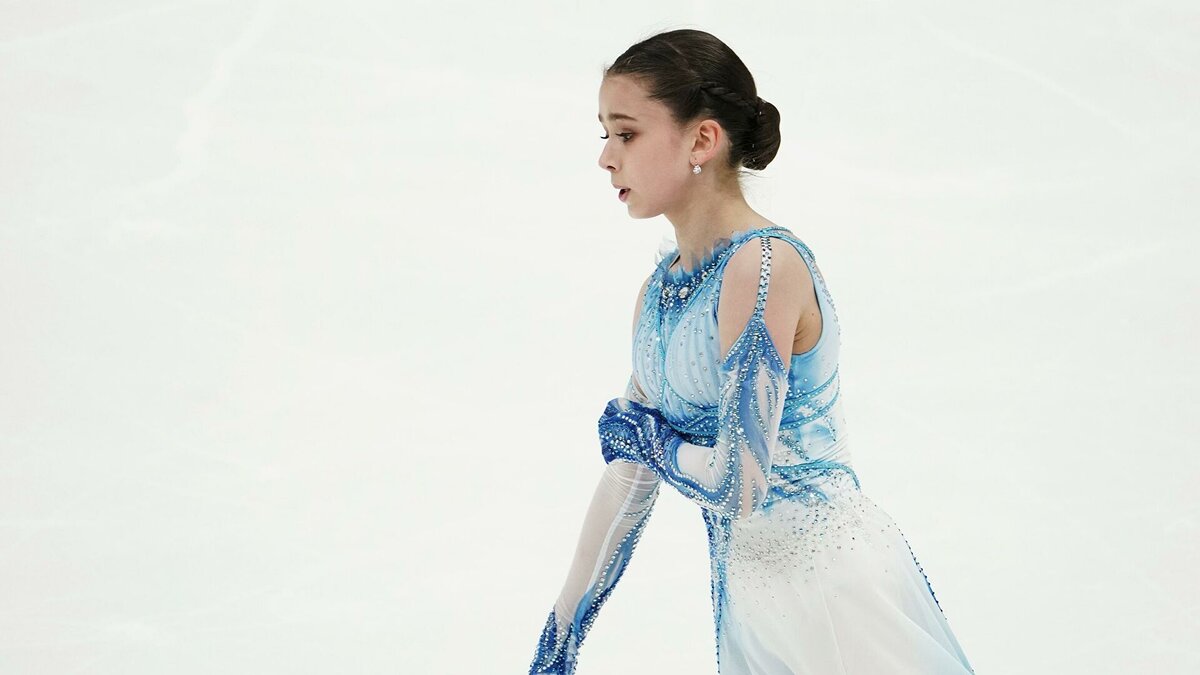 Камила на льду 