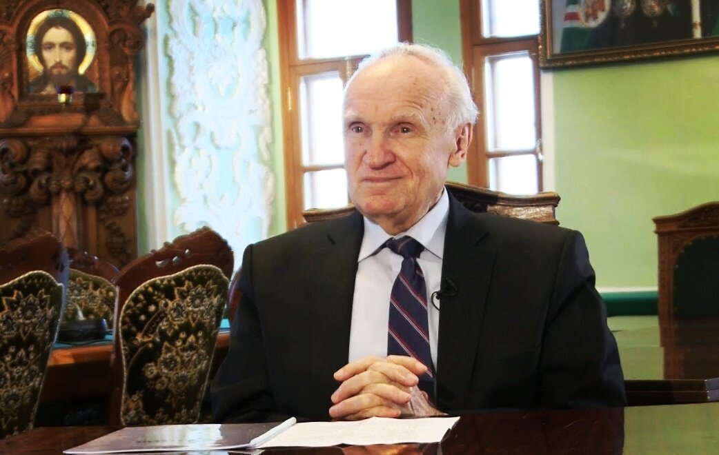 Алексей Ильич Осипов — учёный-богослов, педагог и публицист, доктор богословия, заслуженный профессор Московской духовной академии, апологет, проповедник, писатель, православный катехизатор.