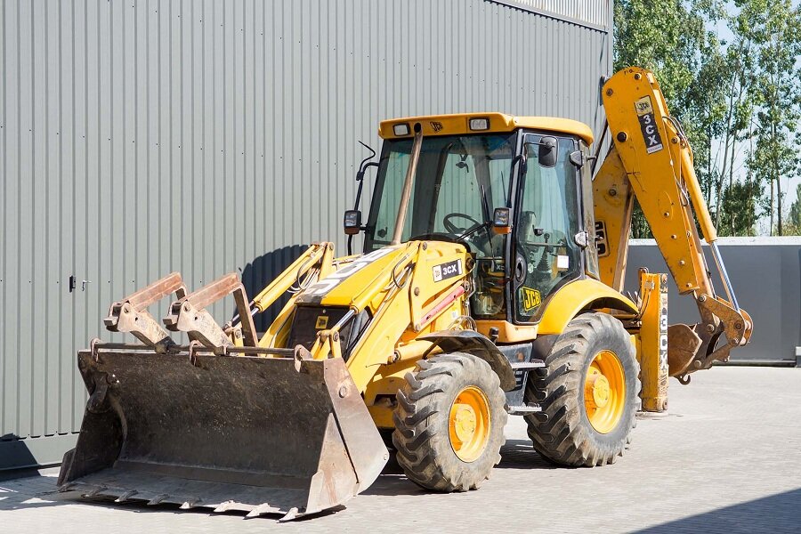 Купить экскаватор погрузчик в спб. Трактор JCB 3cx. Экскаватор-погрузчик JCB 3сх. JCB 3cx k14m2nm. Экскаватор погрузчик JSB 3cx.