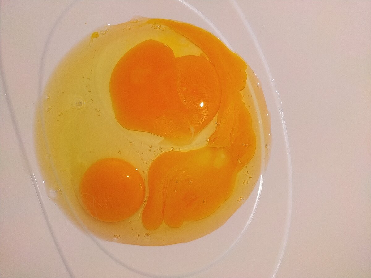 3 яйца