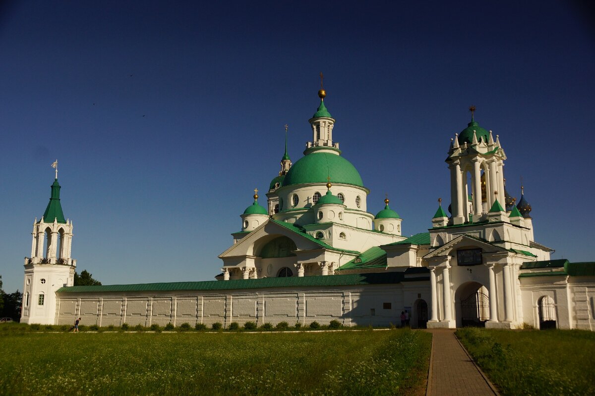 Фото спасо яковлевский монастырь в ростове великом фото